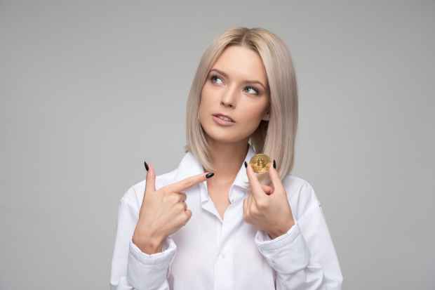 women s white button up long sleeved shirt